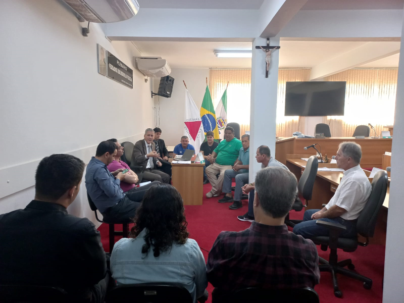 Reunião entre Poder Legislativo e Poder Executivo